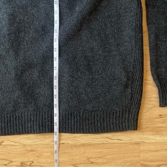 Vintage |Banana Republic| 100% Lambswool Men’s Cardigan Sweater Size XL - Picture 6 of 7
